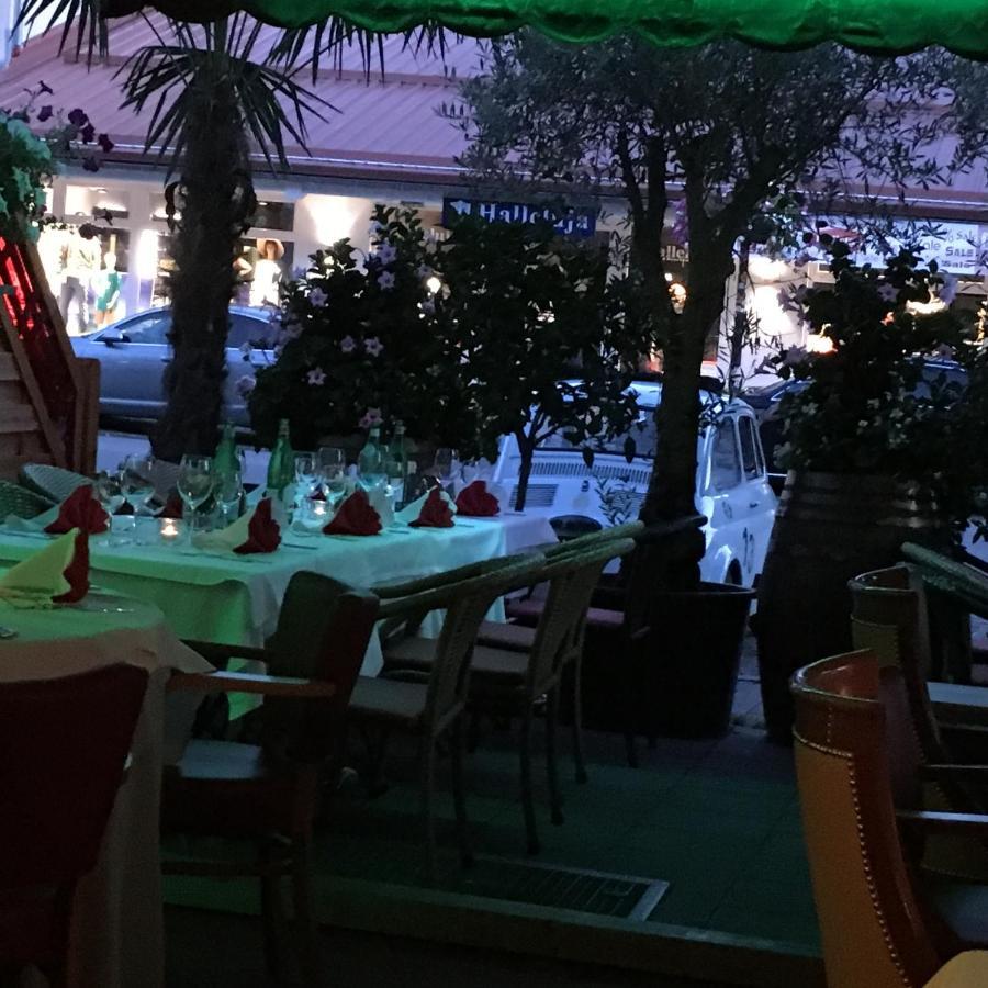 Hotel Ristorante La Terrazza Planegg Pokoj fotografie